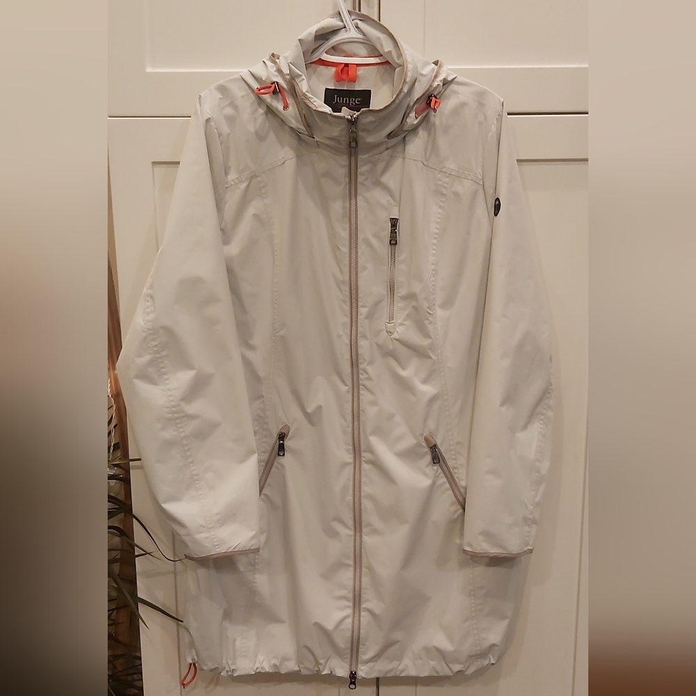 Junge long waterproof raincoat- excellent, like new condition!